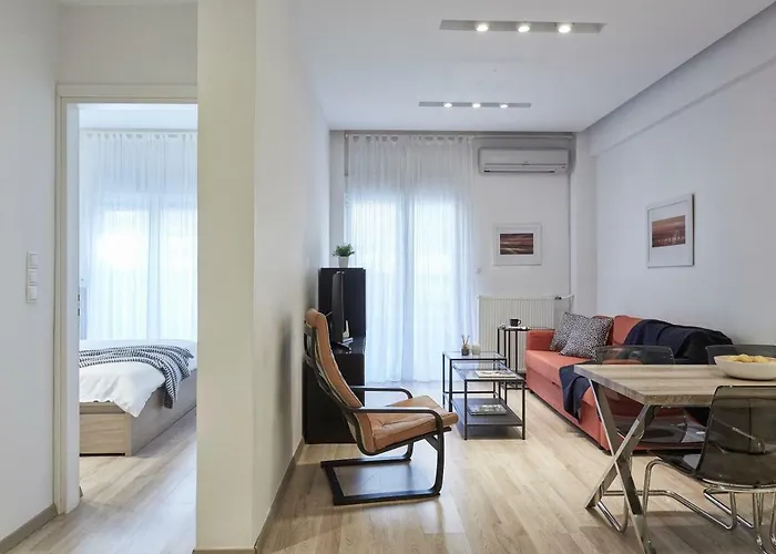 Modern Elegant Apt At Kolonaki